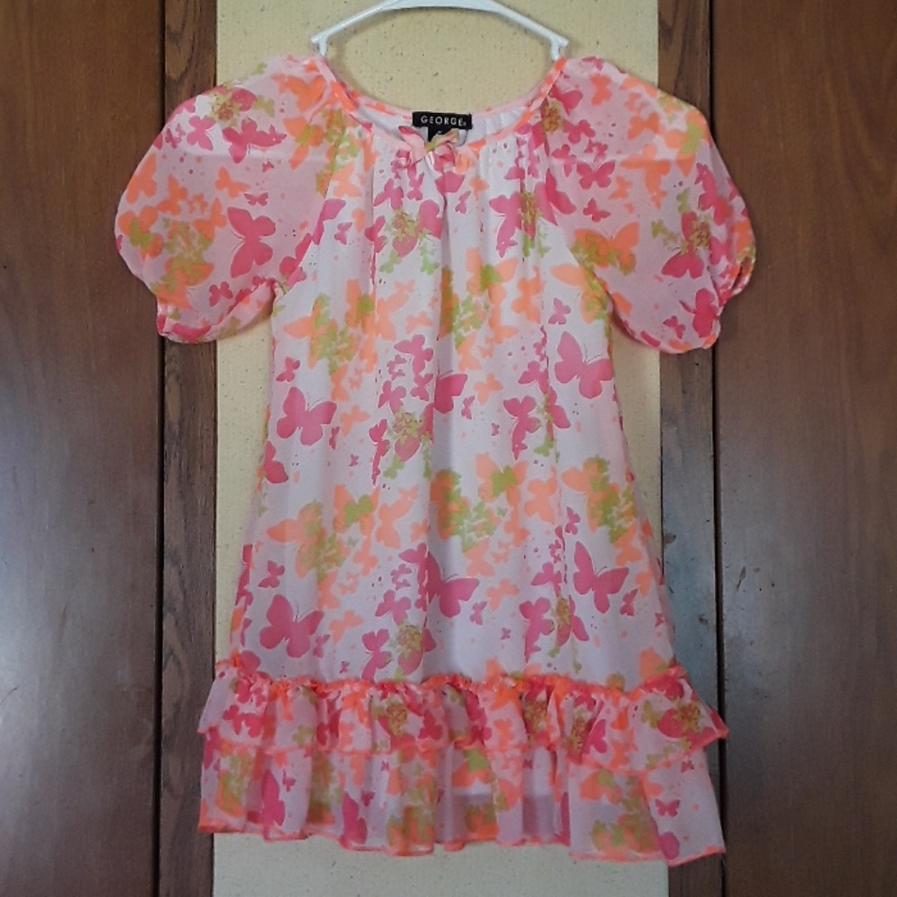 🚫SOLD🚫 Adorable butterfly print dress